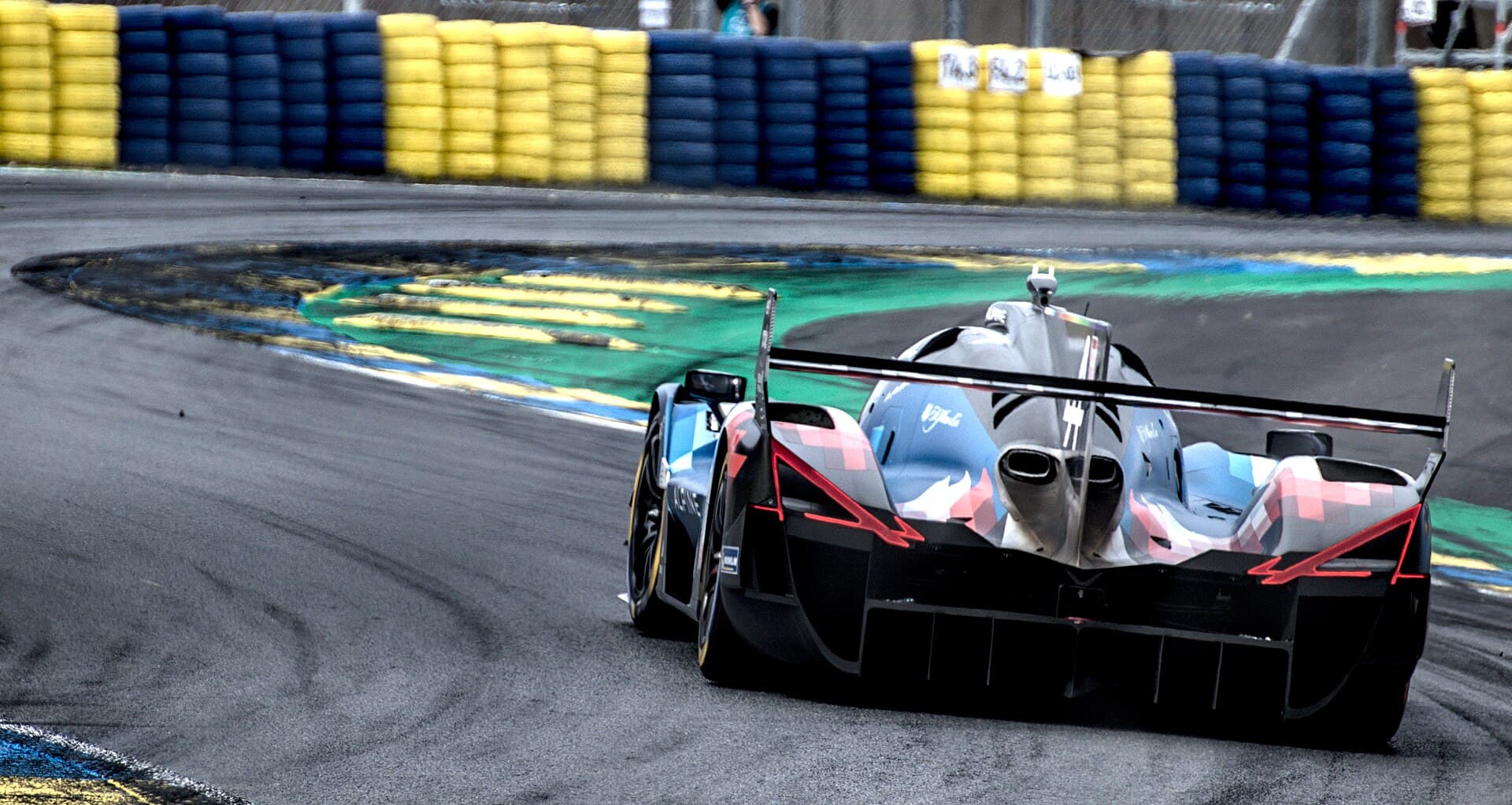 WEC · Le Mans — Hypercar at full stretch